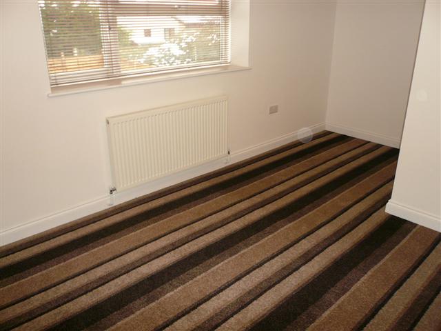 Flat Couzens Place in Bristol