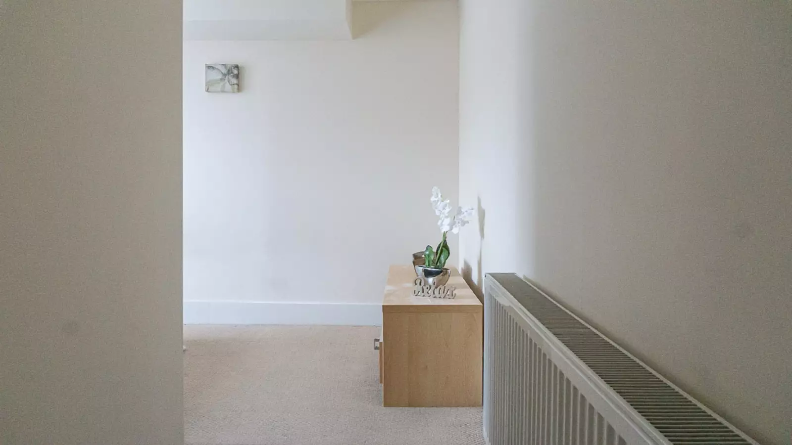 Flat 1st Avenue in Greater London