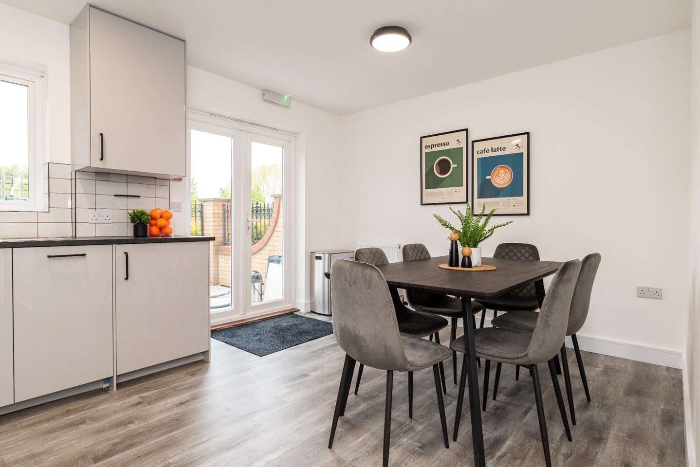 Room Brook View in Grange Park