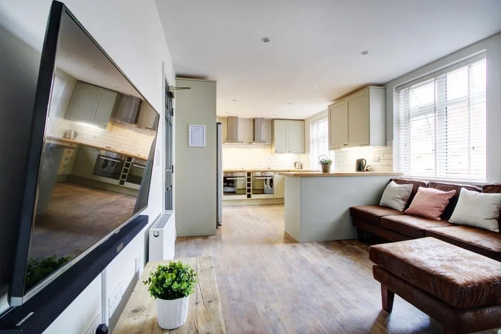 Flat Charleston House in Nottingham