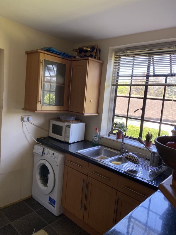 Room Queens Drive in Greater London