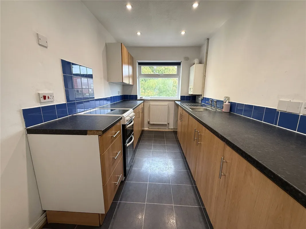 Flat Wendover Road in Havant