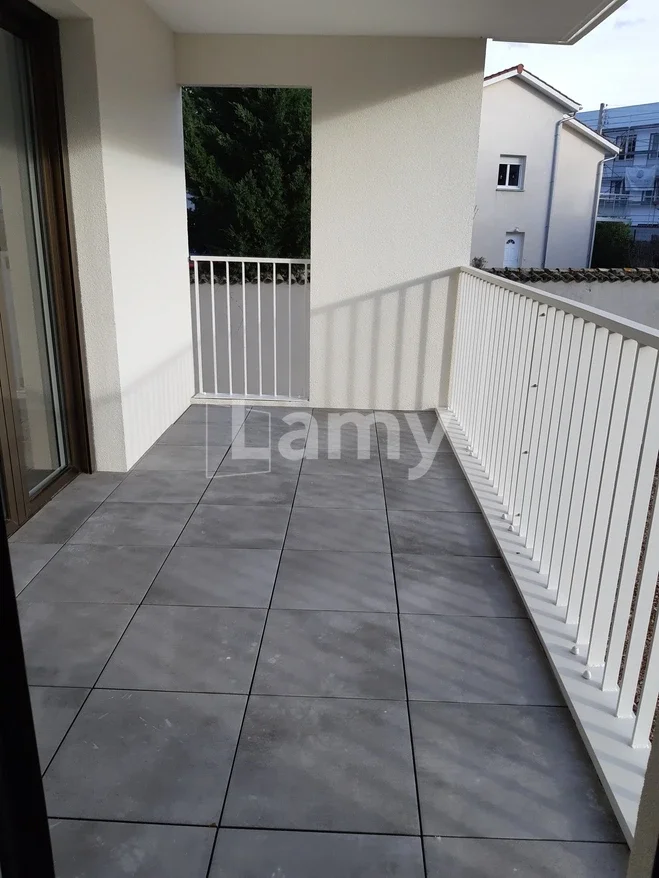 Appartement Rue Pierre Valdo à Lyon