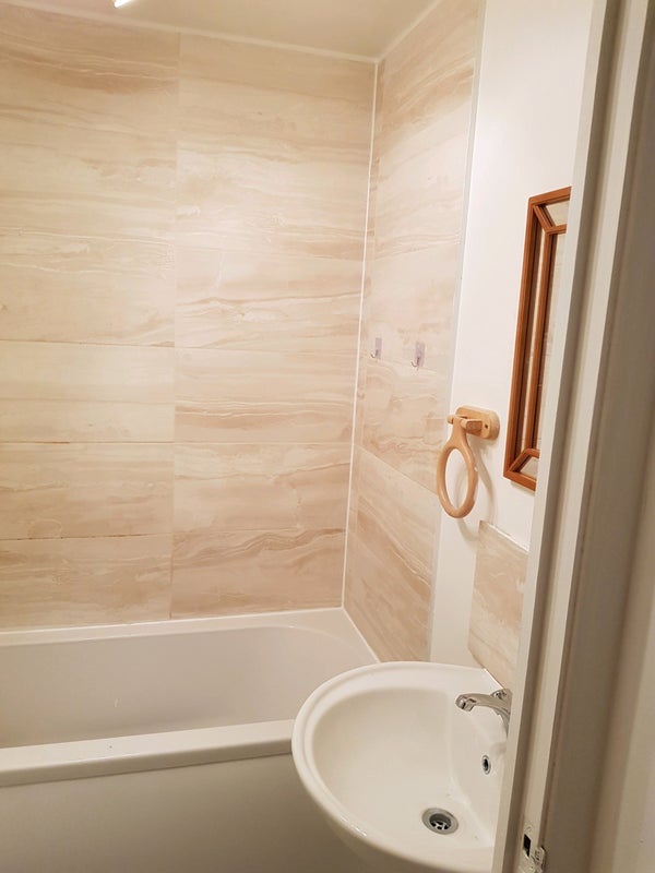 Flat Cambridge Gardens in Greater London
