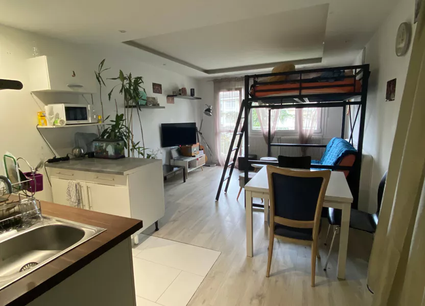Flat Rue du Lieutenant Yvan Genot in Gaillard