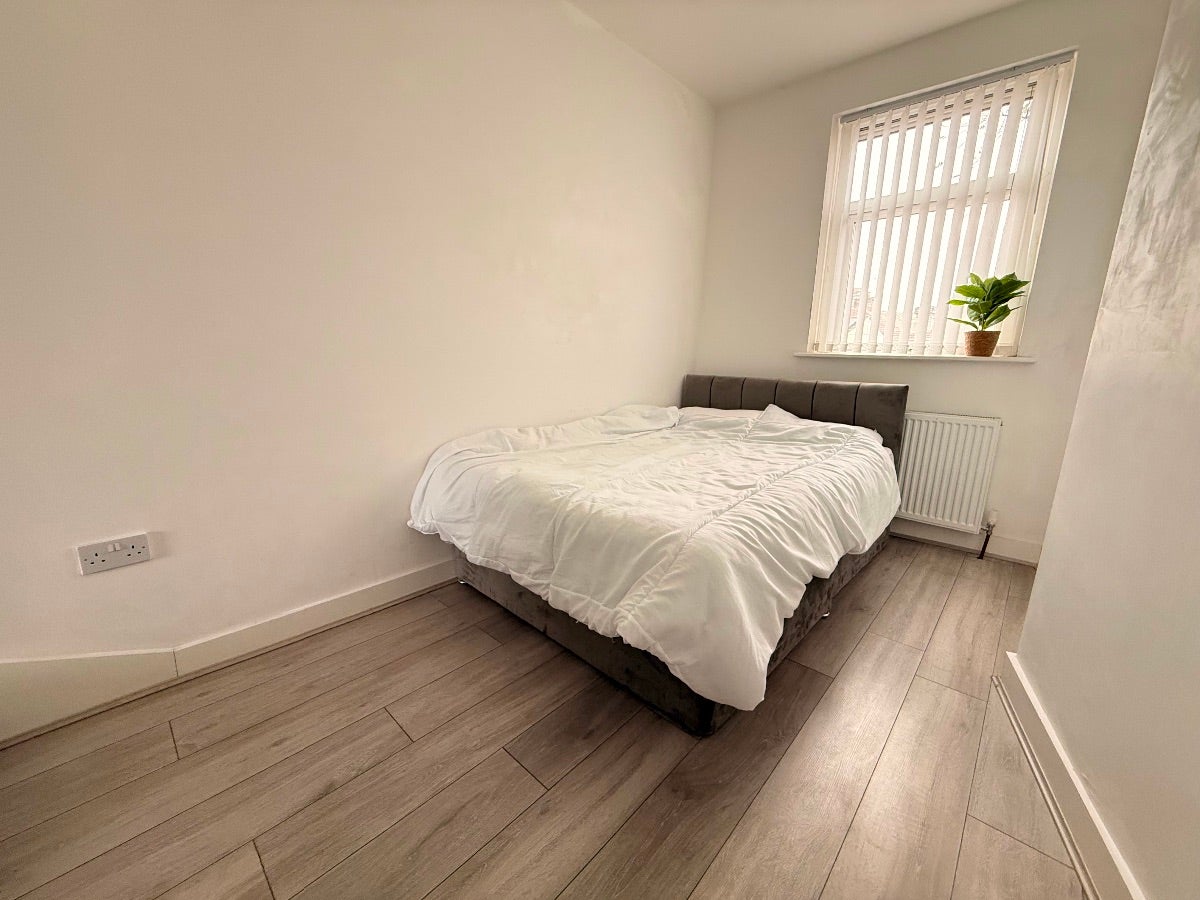 Flat Marsh Lane in Bootle