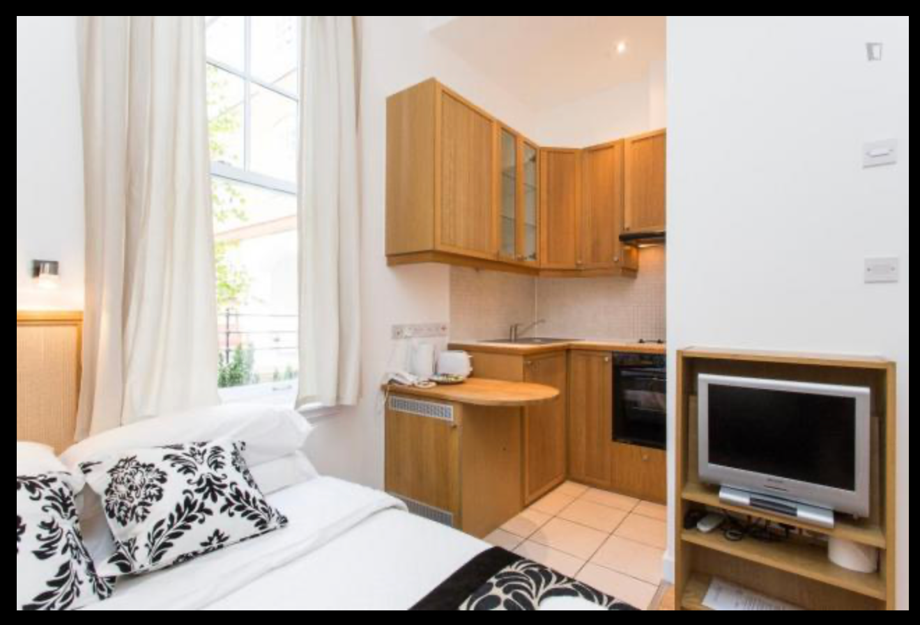 Flat Fulham Palace Road in Greater London