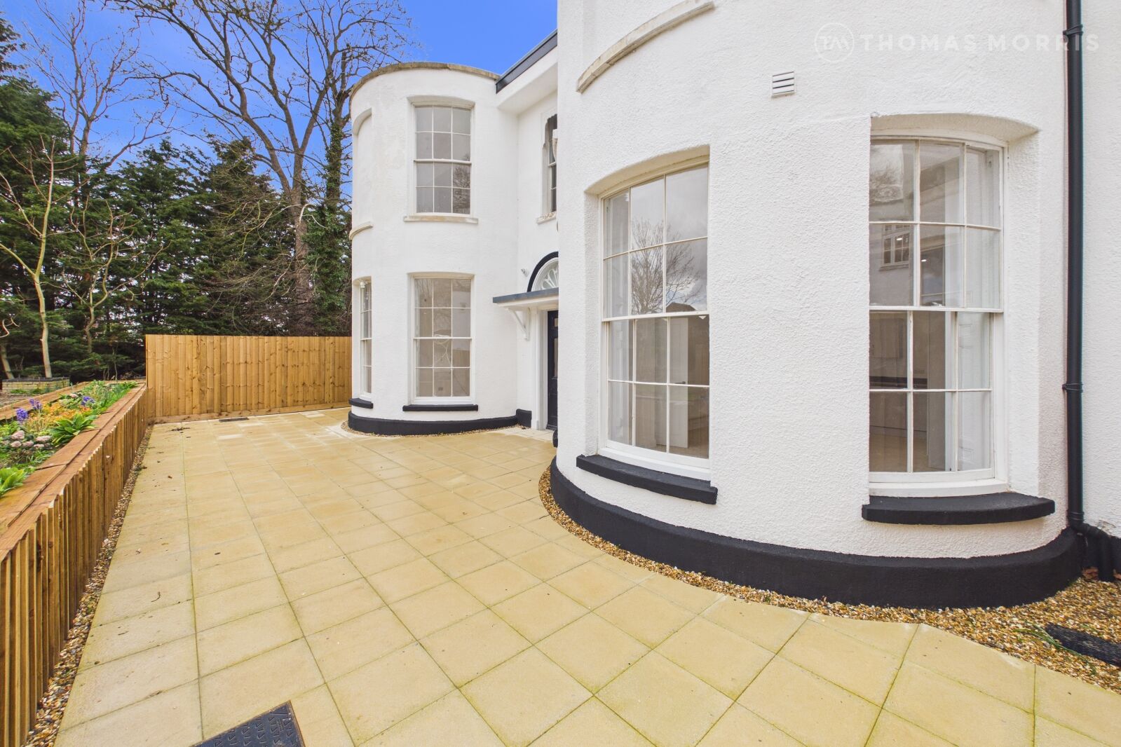 Flat Shortsands Yard in Huntingdonshire
