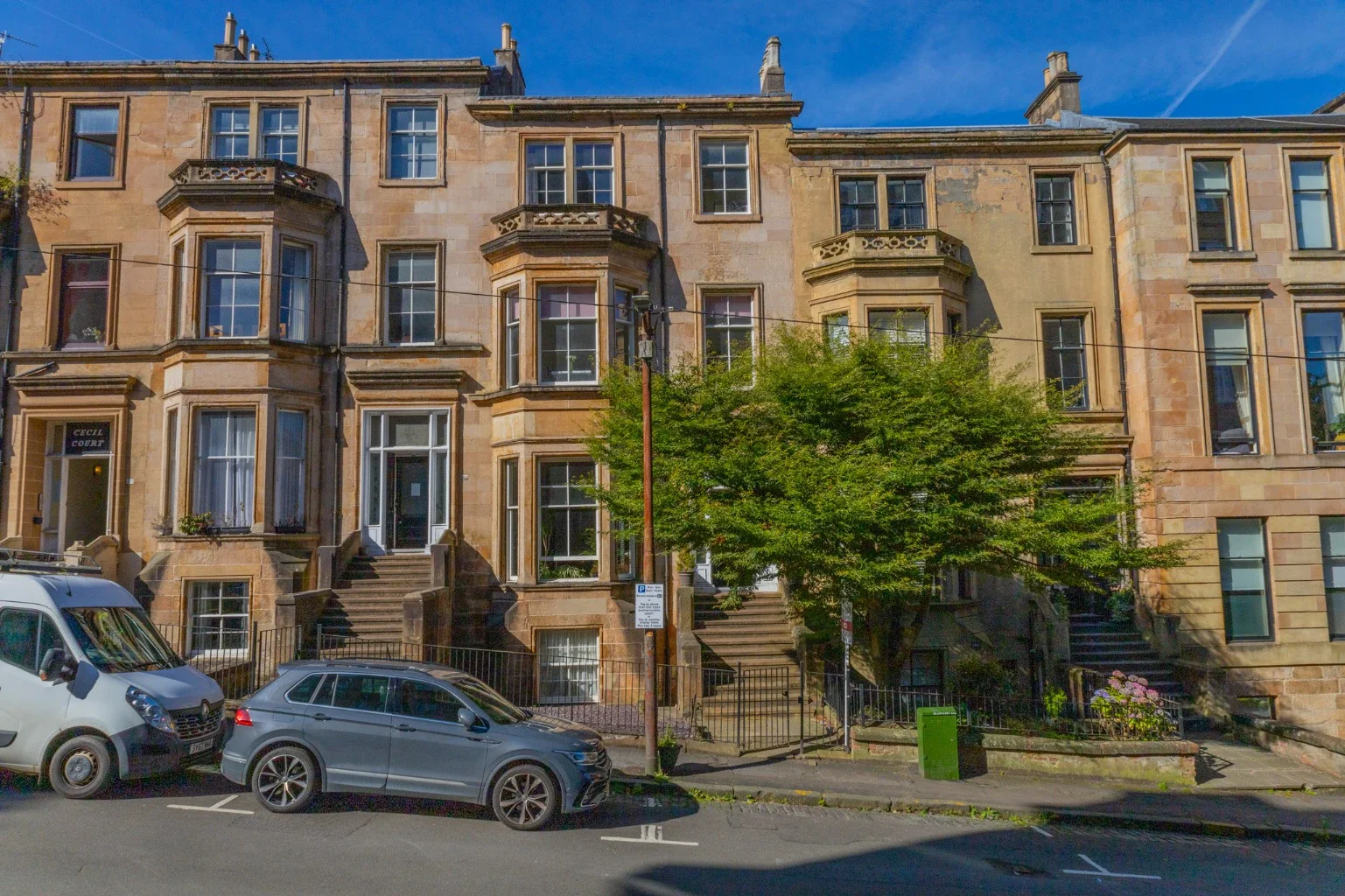 Flat Cecil Street in Glasgow