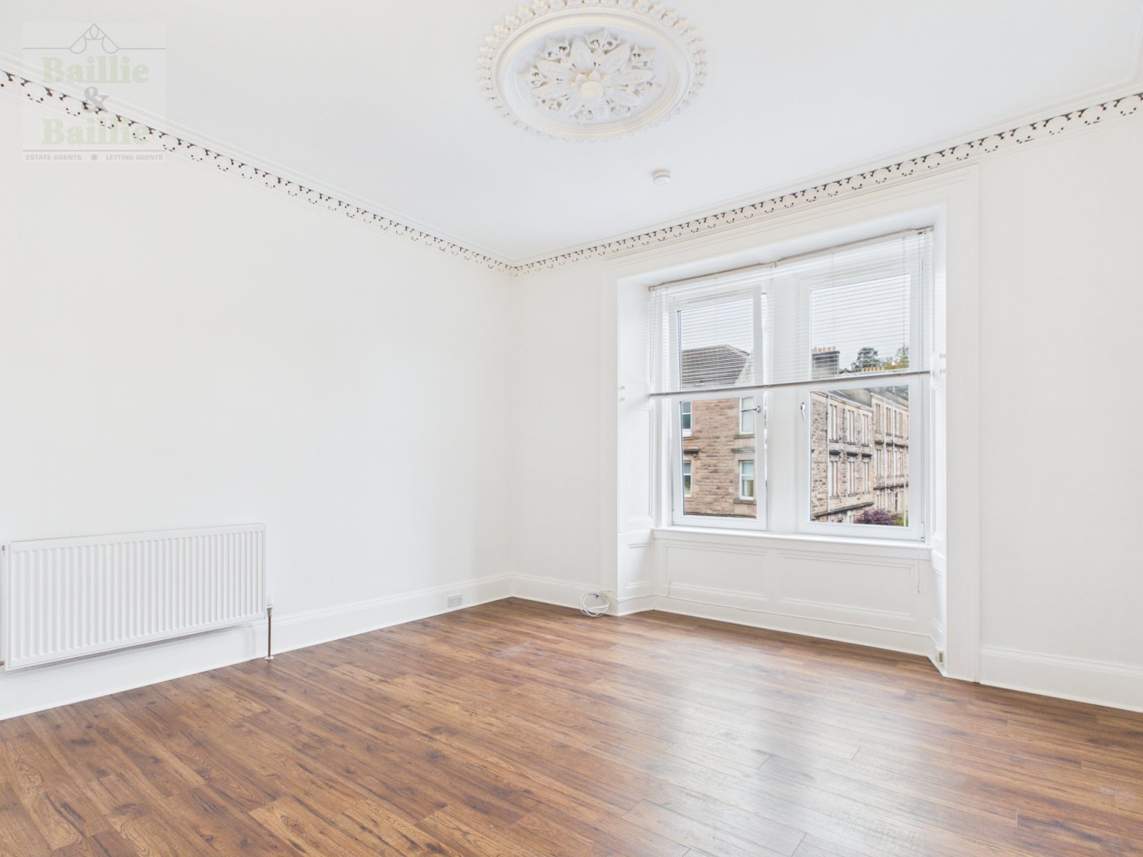 Flat Cardwell Road in Greenock