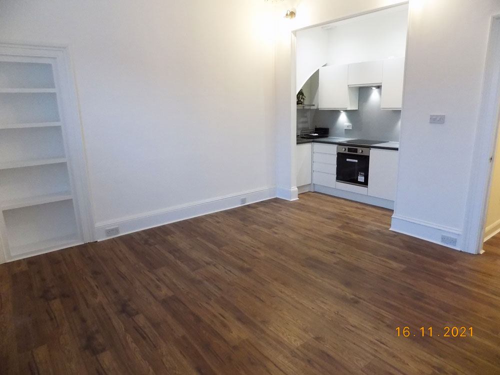 Flat Cardwell Road in Greenock