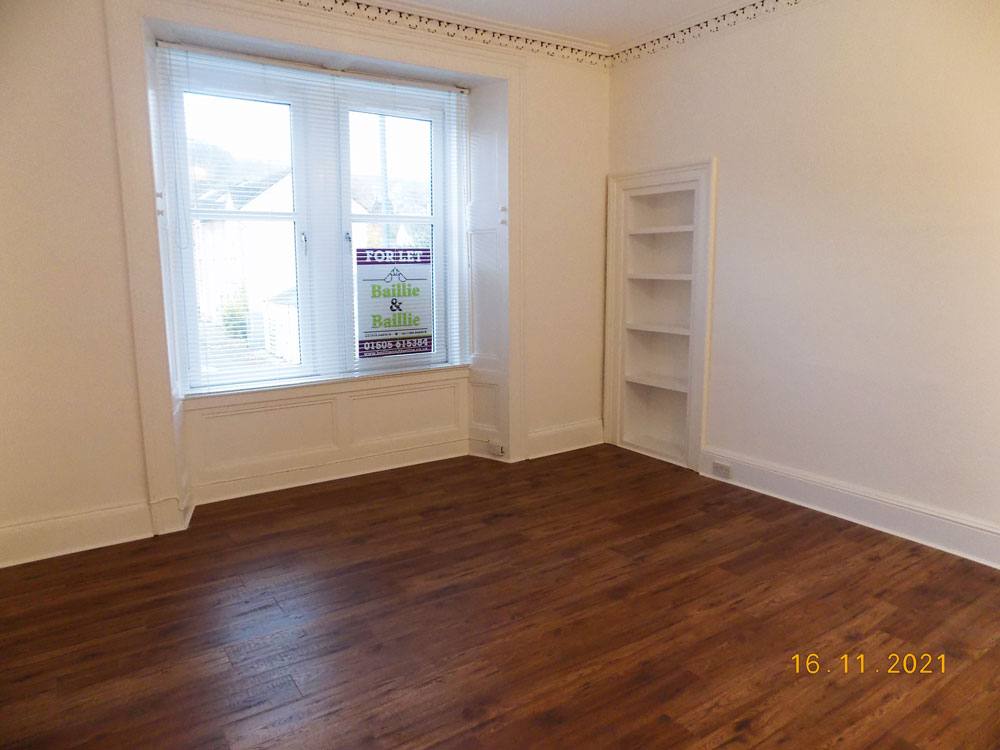 Flat Cardwell Road in Greenock
