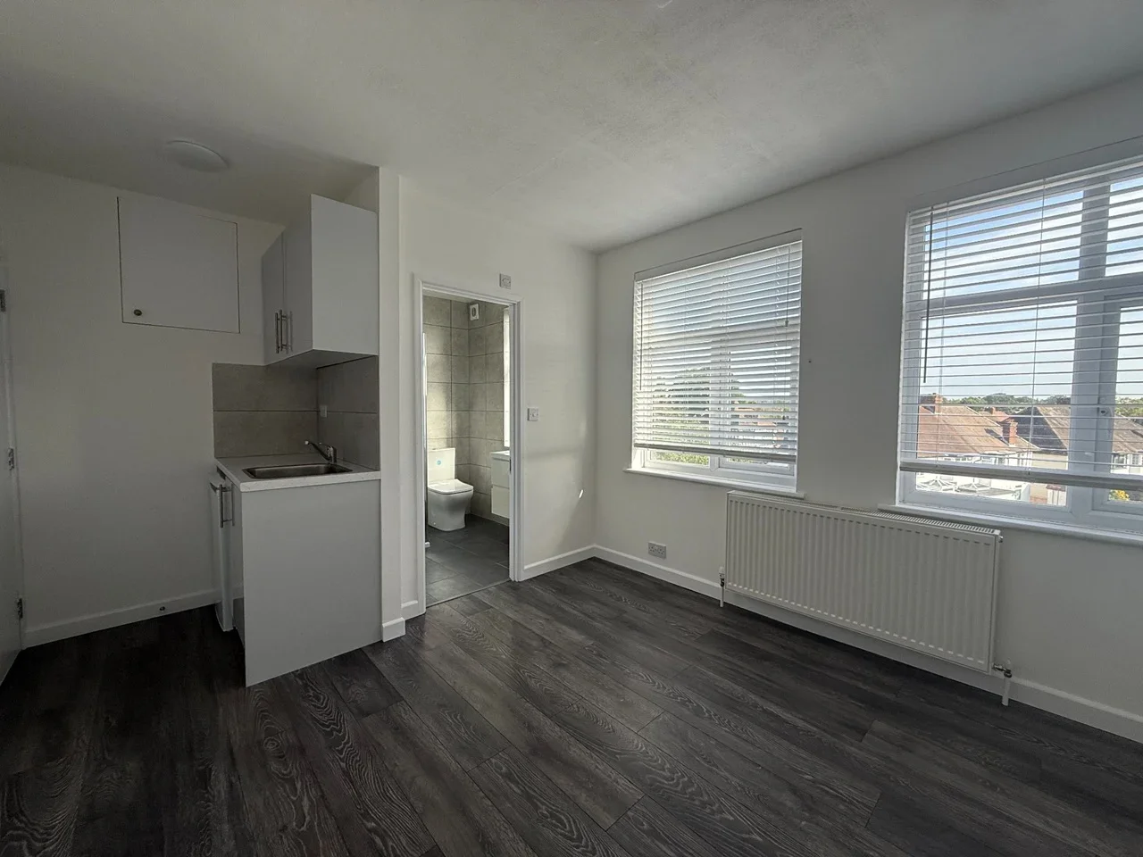 Flat Fairway in Greater London