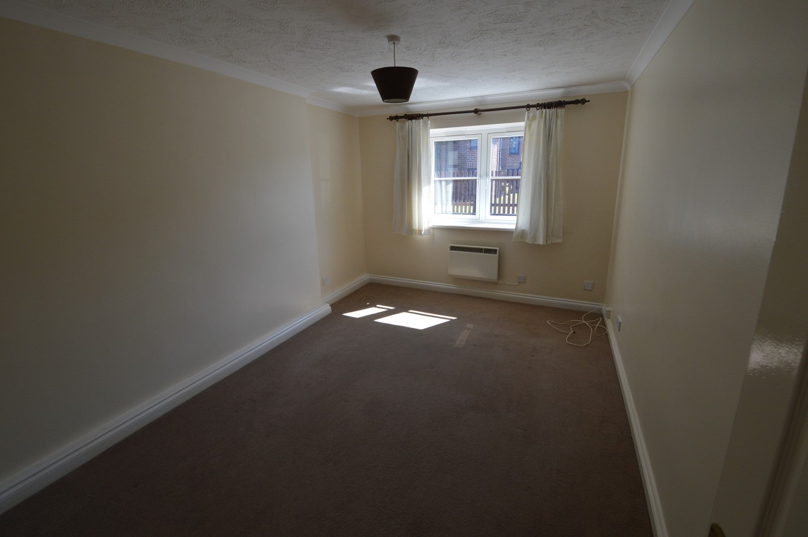 Flat Dukes Close in East Hampshire
