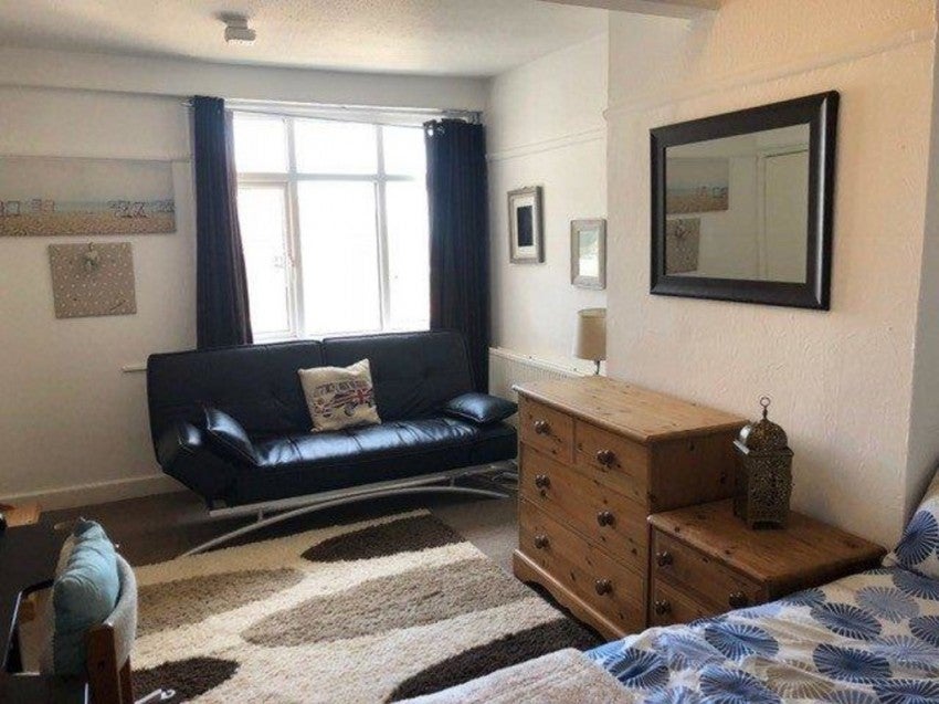 Room Trent Road in Southampton