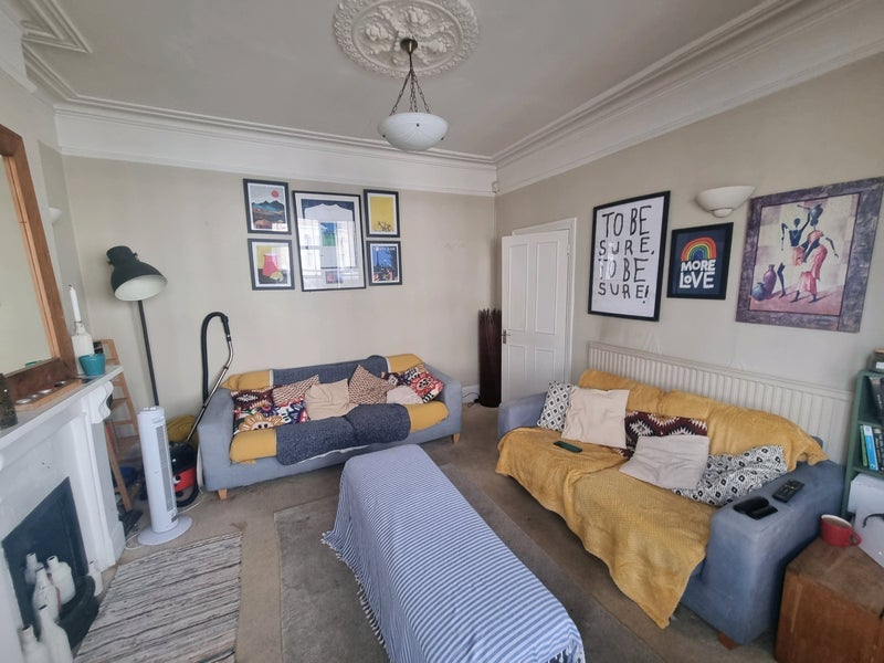 Room Eccles Road in Greater London