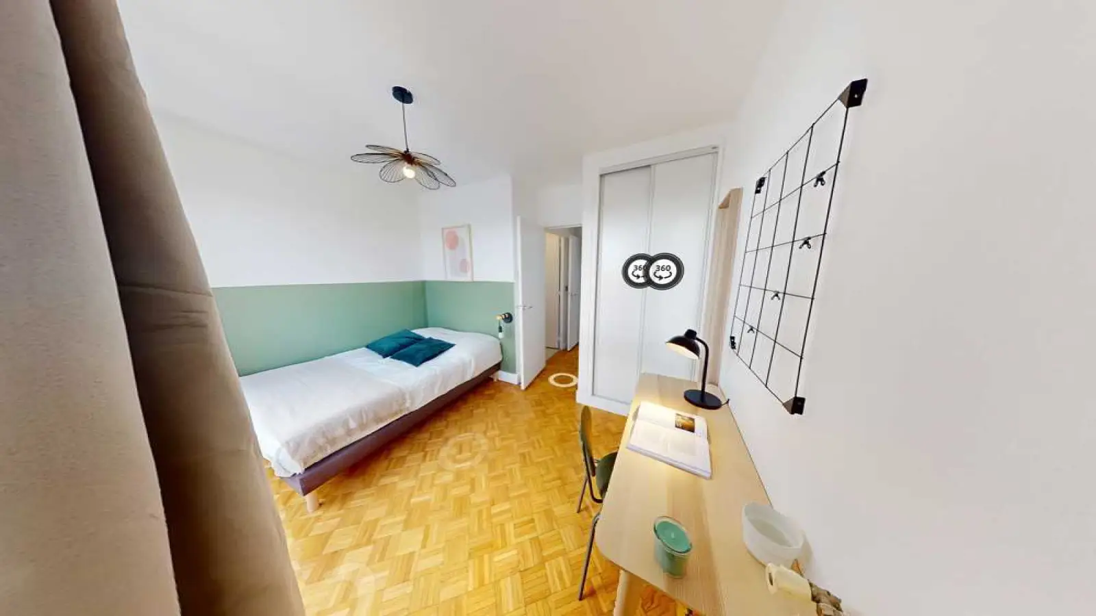 Flat Rue Lecourbe in Paris