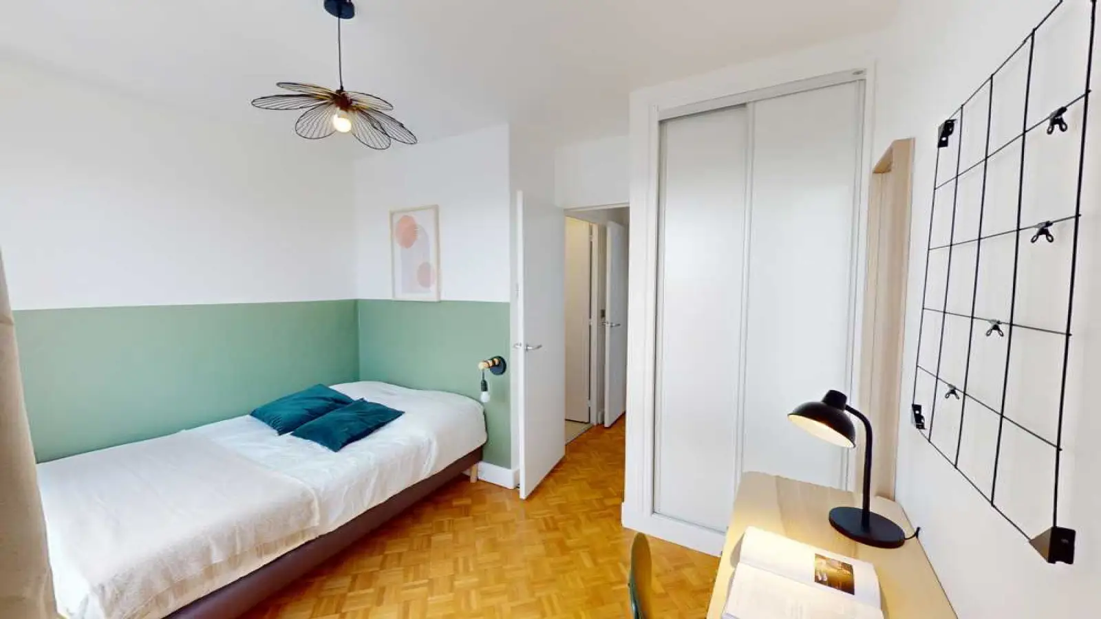 Flat Rue Lecourbe in Paris