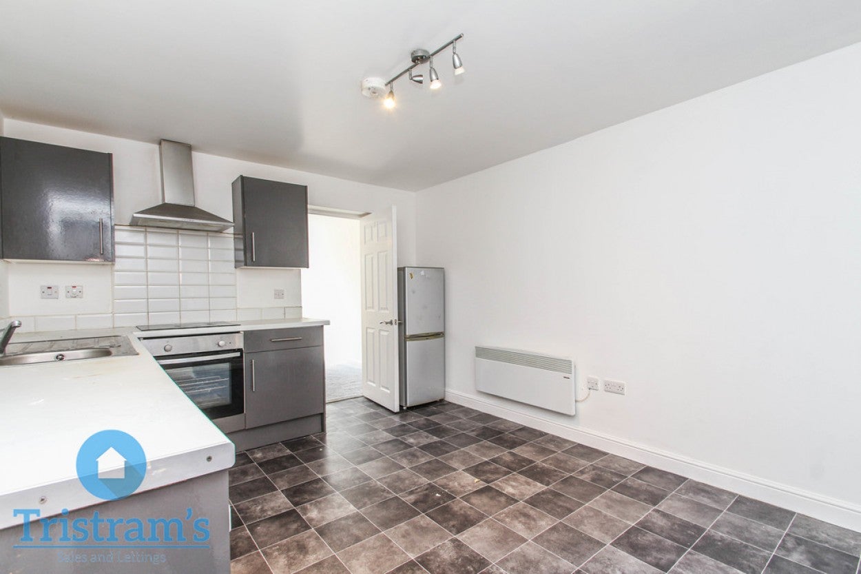 Room Vivian Avenue in Nottingham