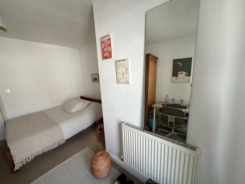 Room Hacon Square in Greater London