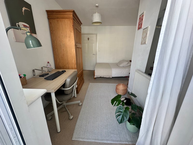 Room Hacon Square in Greater London