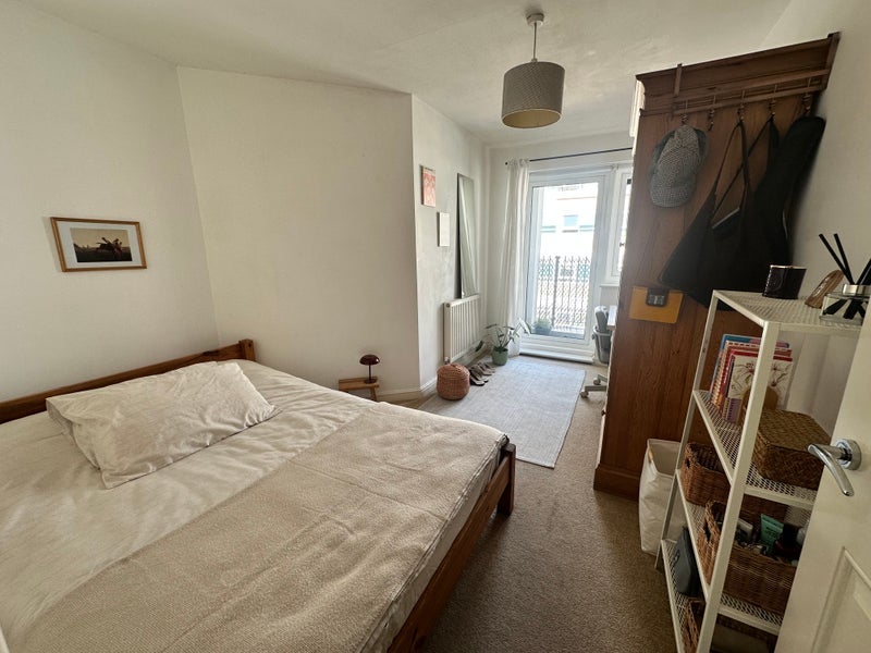 Room Hacon Square in Greater London