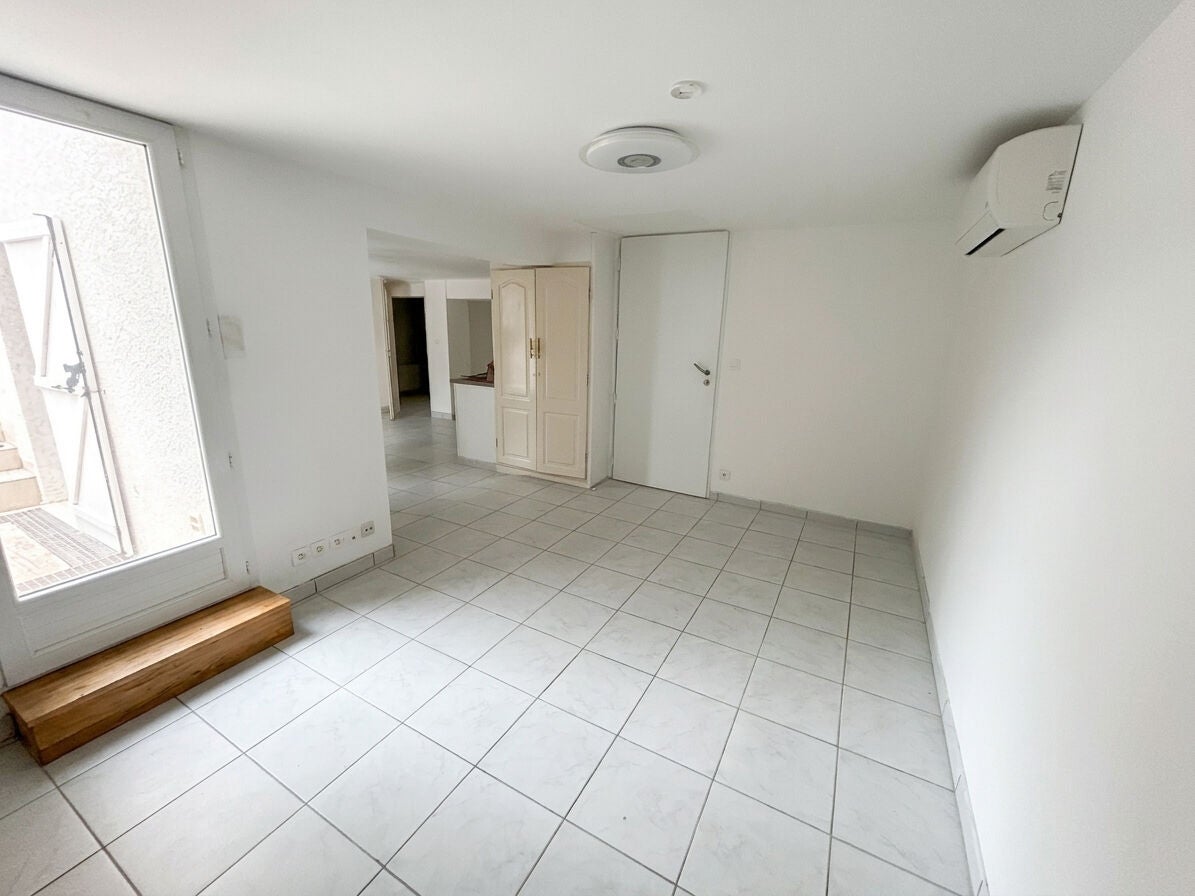 Appartement Zone Artisanale La Vignasse à Peyriac-de-Mer