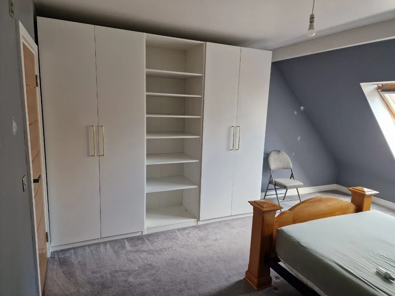 Room Cassiobury Drive in Watford