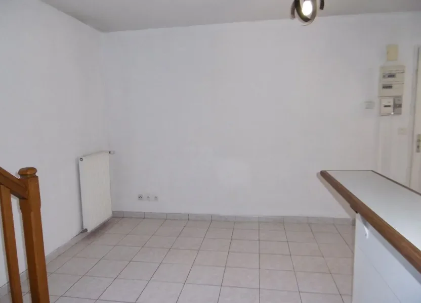 Flat Rue du Faubourg Saint-Germain in Sully-sur-Loire