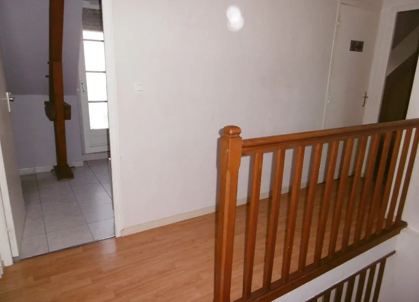 Flat Rue du Faubourg Saint-Germain in Sully-sur-Loire