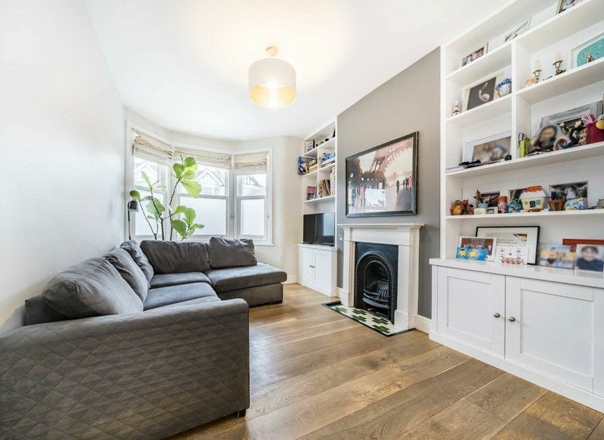 House Vant Road in Greater London