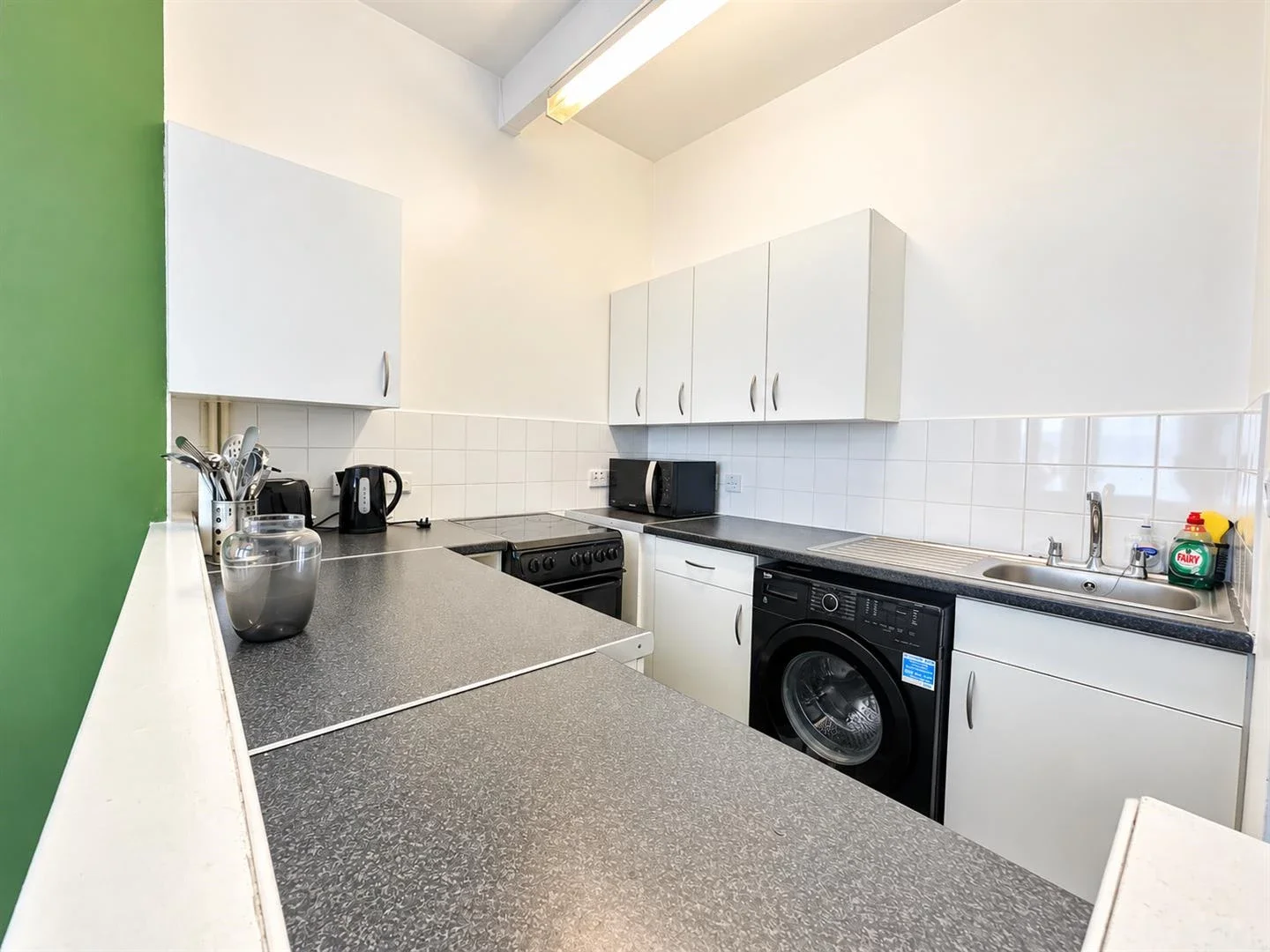 Flat Milton Park in Greater London