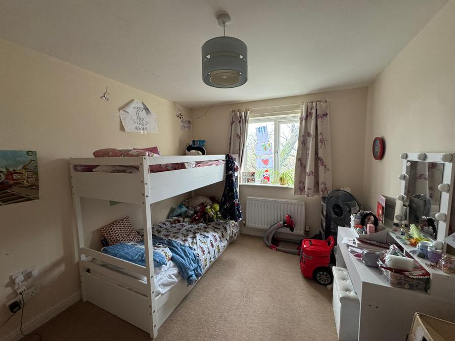 Flat Stone Court in Crawley