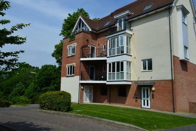 Flat Stone Court in Crawley