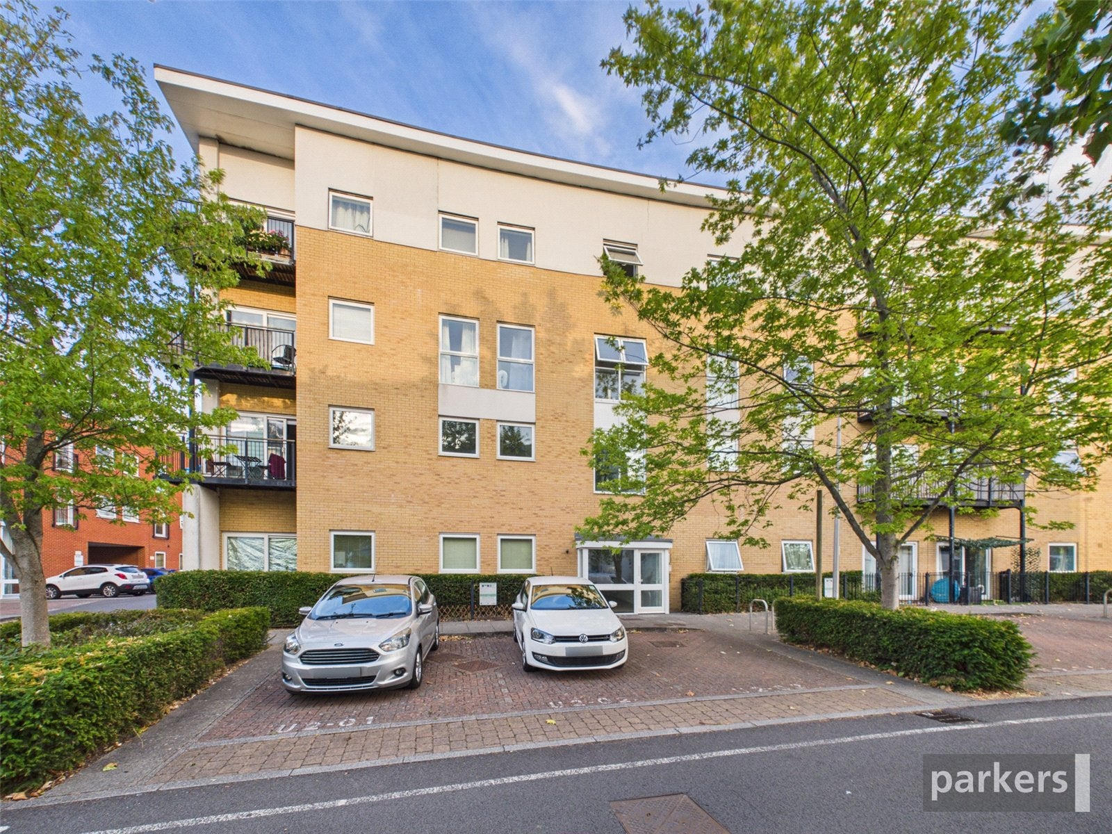 Flat Drake Way in Reading