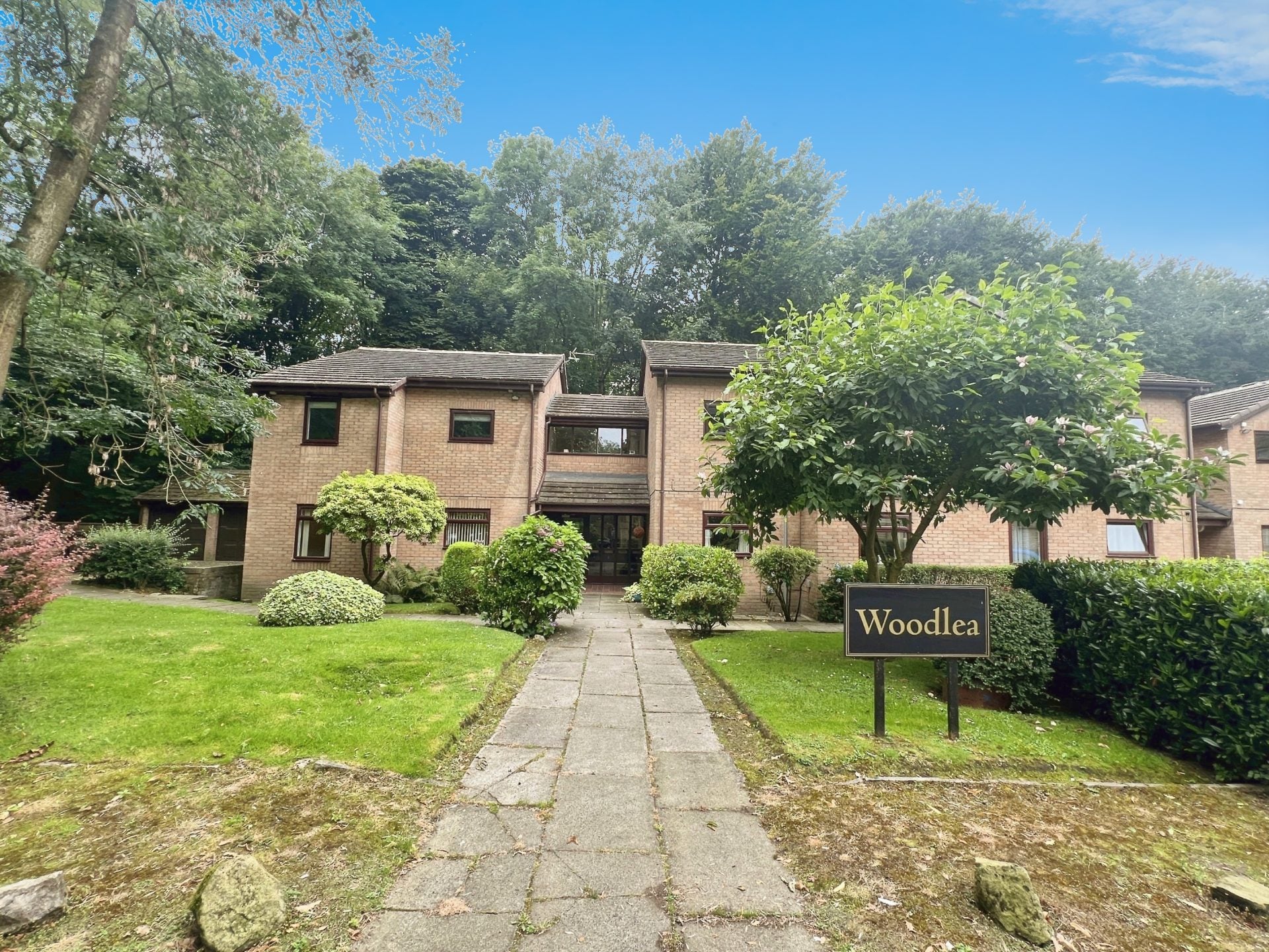 Flat Stableford Avenue in Salford