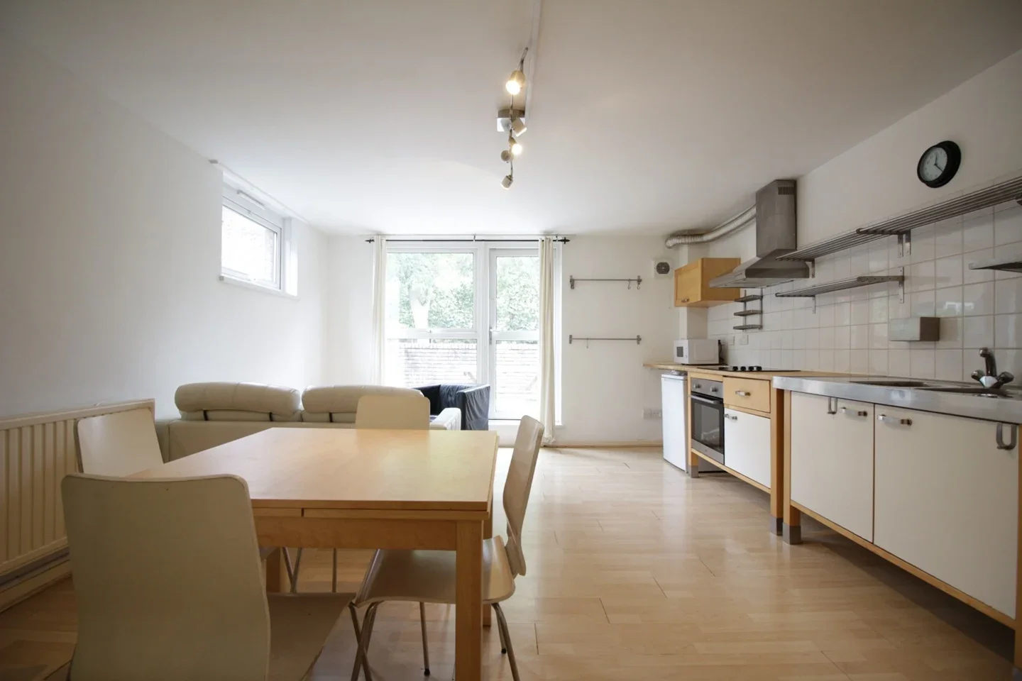 Flat Forge Place in Greater London
