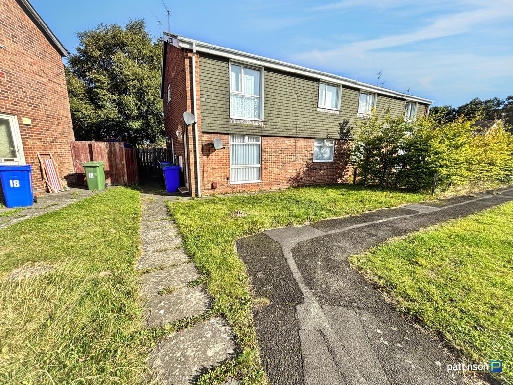 Flat Olney Close in Cramlington