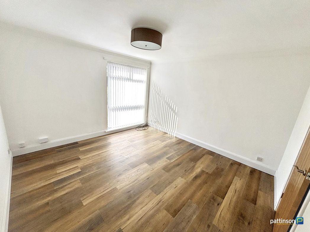 Flat Olney Close in Cramlington