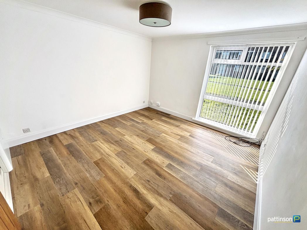 Flat Olney Close in Cramlington
