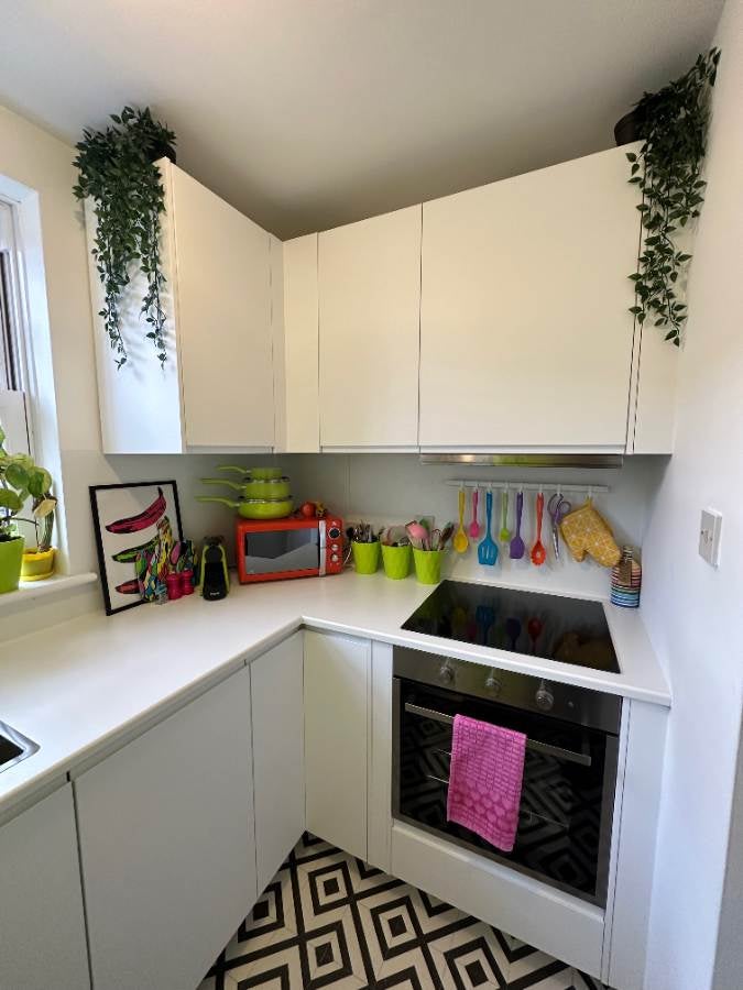 Flat Kirkwall Place in Greater London