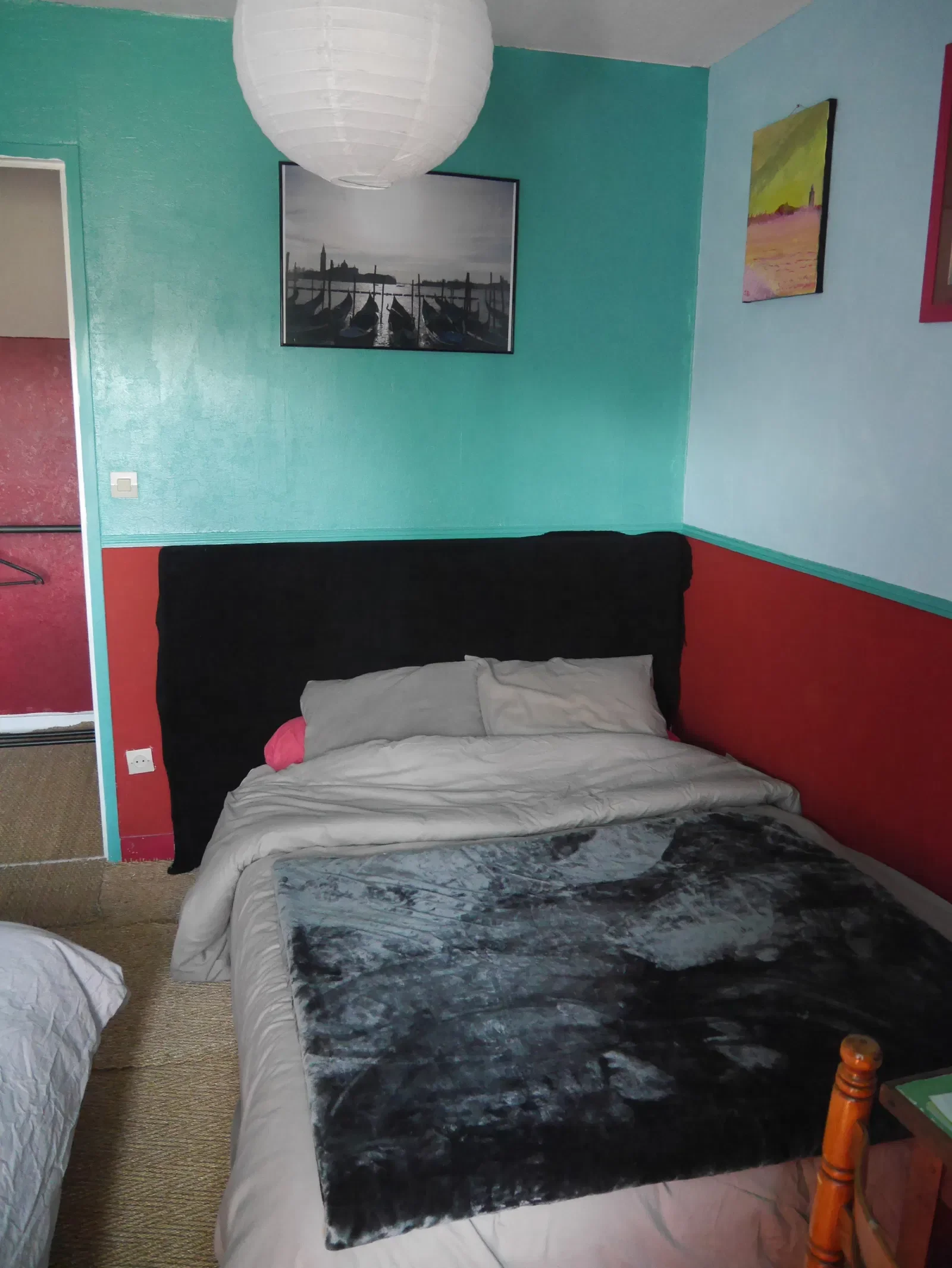 Room Rue Jean François La Pérouse in Le Mans