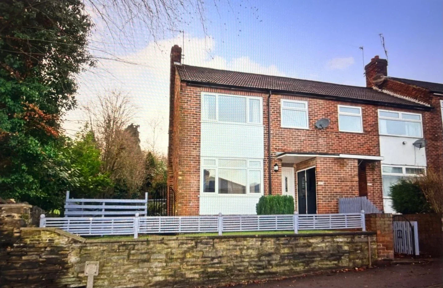 House Henconner Lane in Leeds