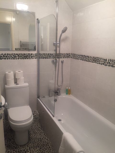 Room Droop Street in City of Westminster