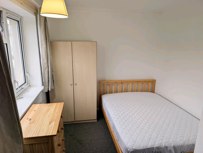 Room Tintagel Green in Nottingham
