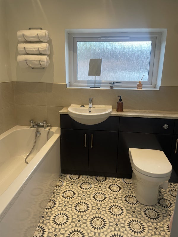 Room Eden Low in Mansfield Woodhouse