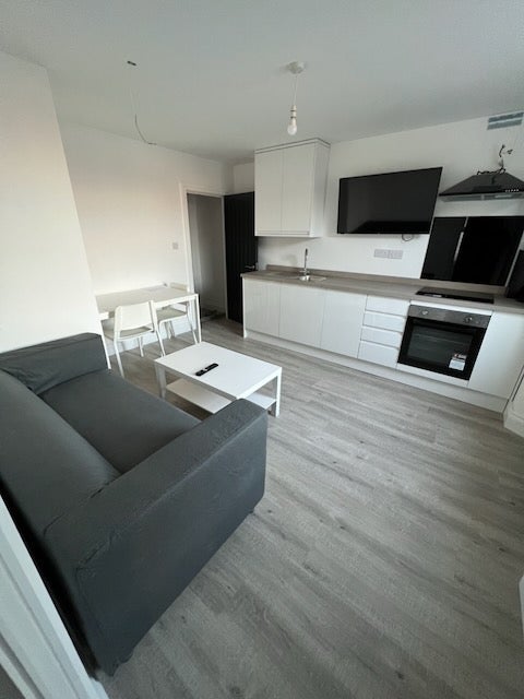 Flat George Street in Weston-super-Mare