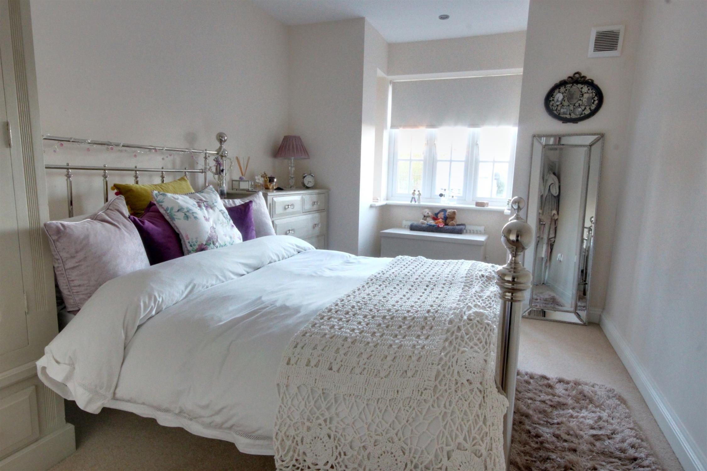 Flat Kingsland Close in Portsmouth