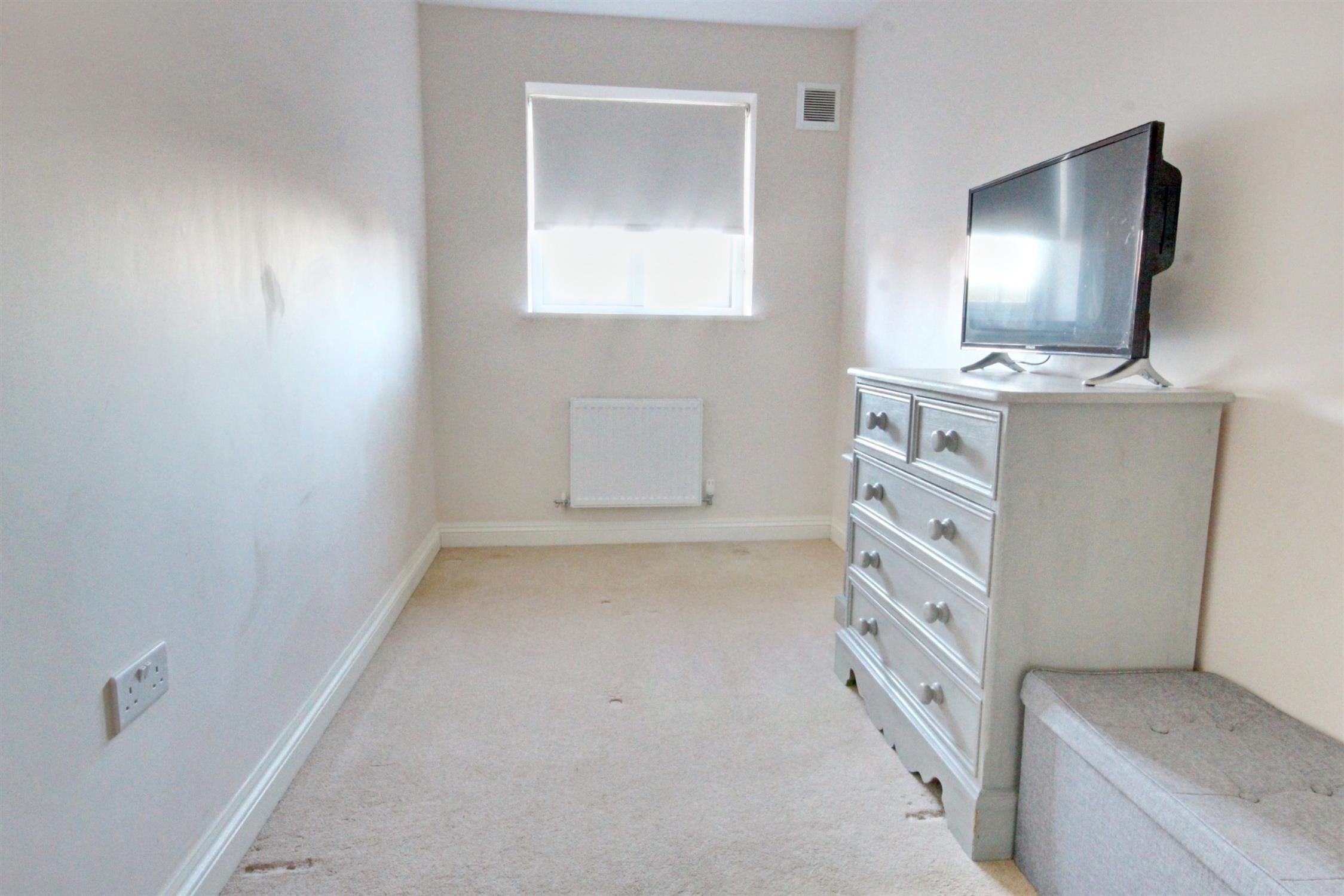 Flat Kingsland Close in Portsmouth