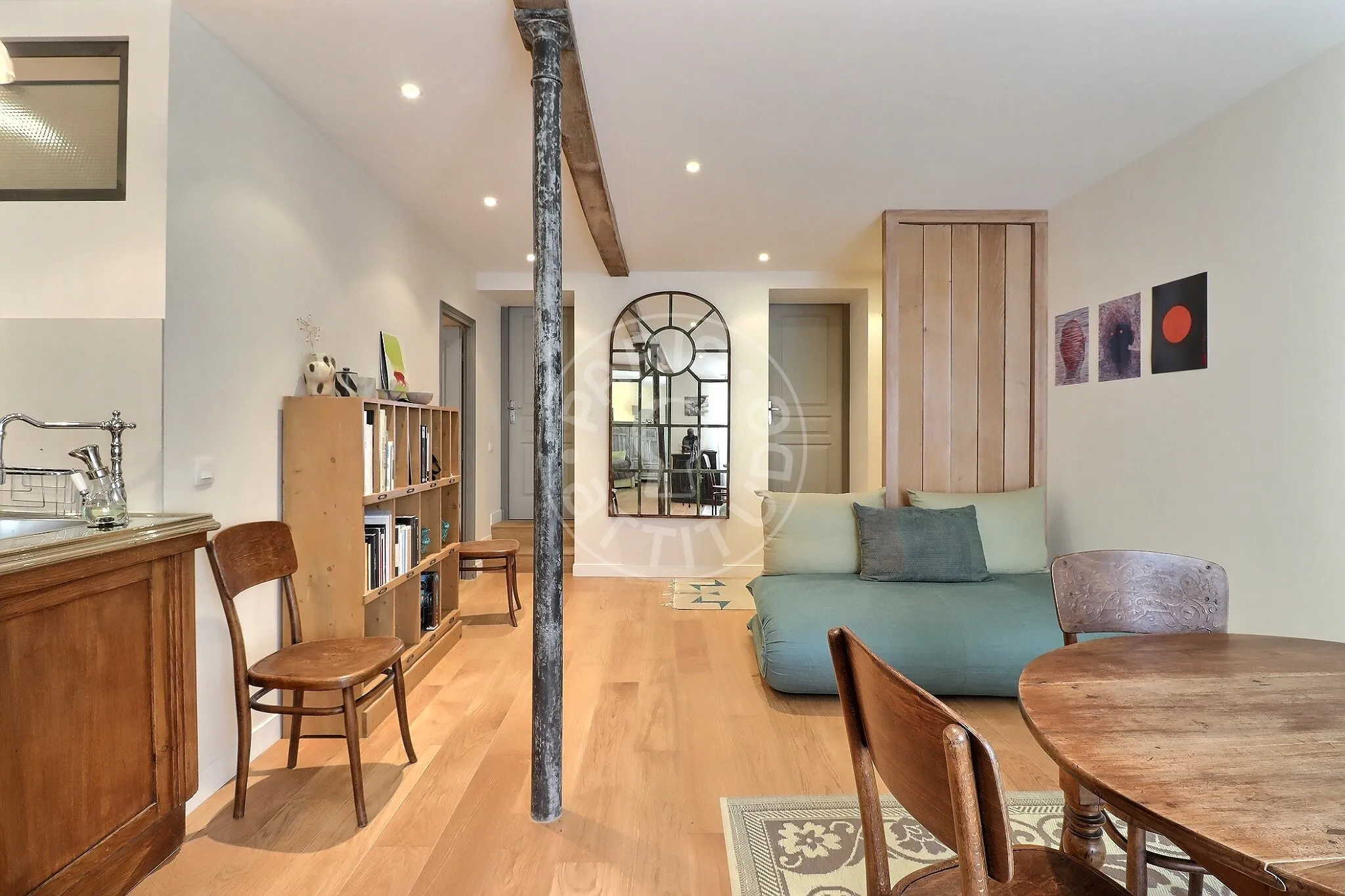 Flat Rue du Croissant in Paris